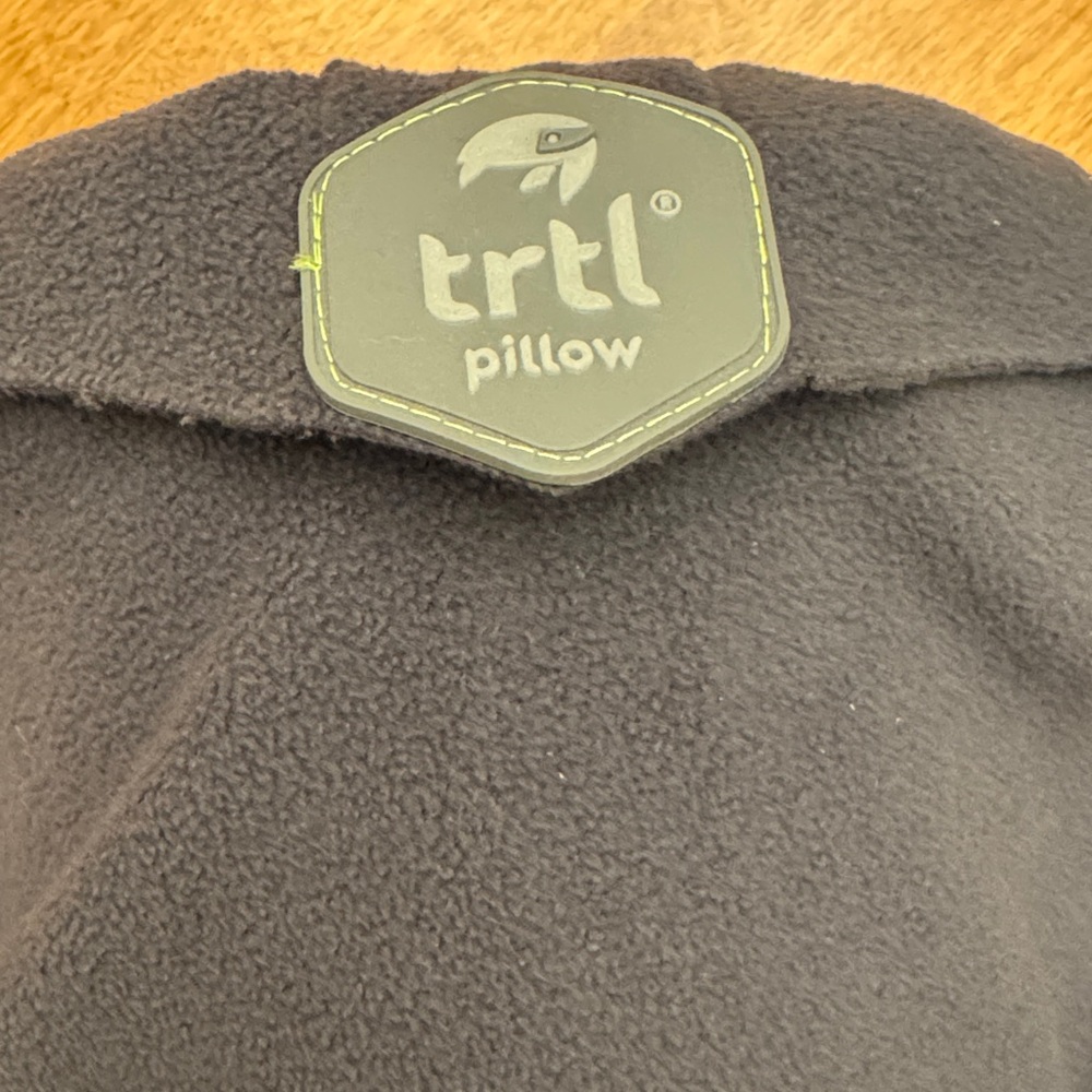 trtl Pillow Travel Neck Pillow - Gray